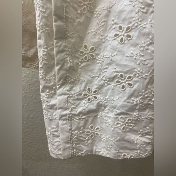 NWT Moncler Ladies Natural Asnen Broderie Anglaise Jacket with a little defect - Picture 15 of 15